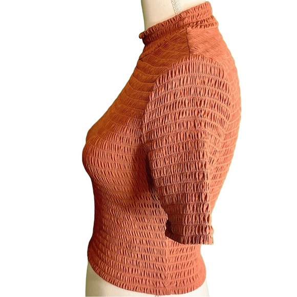 NWOT A.L.C. ‘Dana’ Smocked Mock Neck Crop Top in “Deep Amber” Size XS - Picture 10 of 14